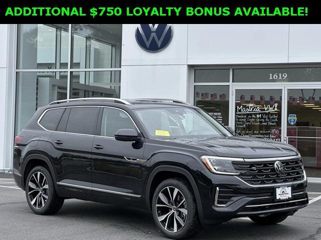 new 2025 Volkswagen Atlas car, priced at $51,146
