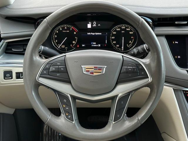 used 2020 Cadillac XT5 car, priced at $28,491