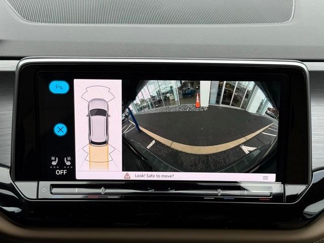 new 2026 Volkswagen Atlas Cross Sport car, priced at $45,394