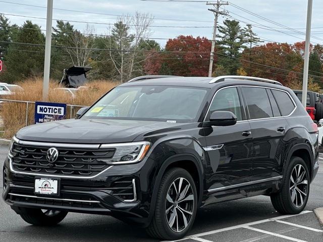 new 2025 Volkswagen Atlas car, priced at $52,420