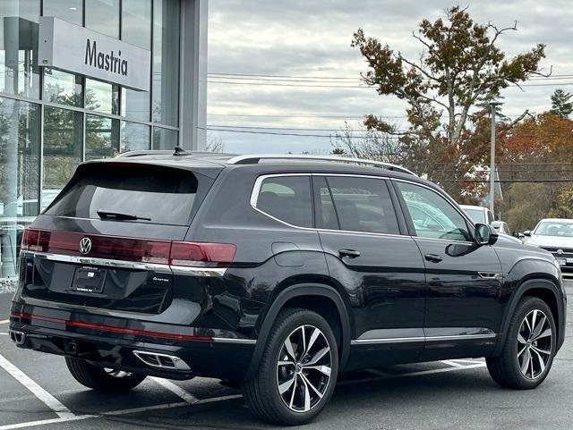 new 2025 Volkswagen Atlas car, priced at $52,420