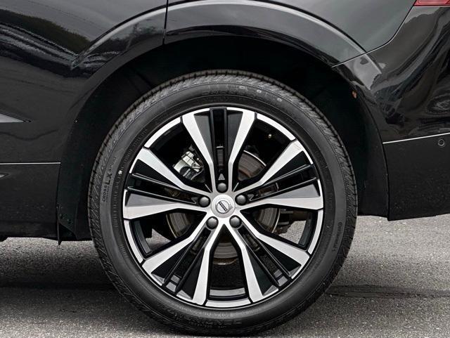 used 2025 Volvo XC60 car, priced at $38,891