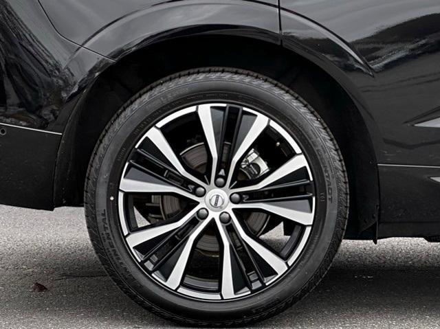 used 2025 Volvo XC60 car, priced at $38,891