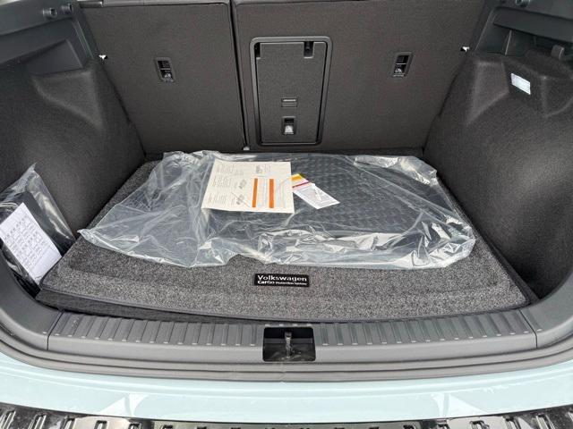 new 2025 Volkswagen Taos car, priced at $31,718