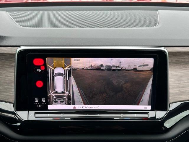 used 2024 Volkswagen Atlas car, priced at $44,491