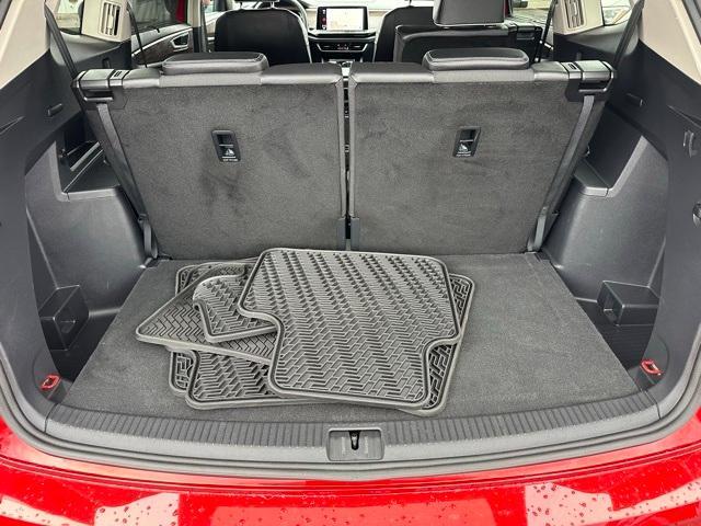 used 2024 Volkswagen Atlas car, priced at $44,491