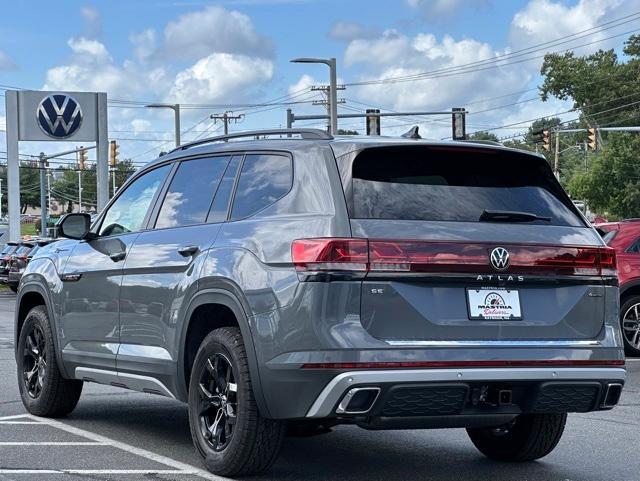 new 2026 Volkswagen Atlas car, priced at $48,264