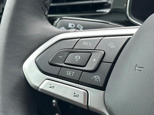 new 2025 Volkswagen Jetta car, priced at $24,136
