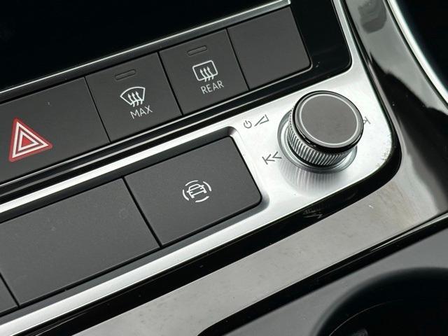 used 2022 Audi Q7 car, priced at $35,490