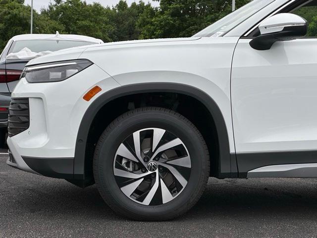 new 2025 Volkswagen Tiguan car, priced at $31,520