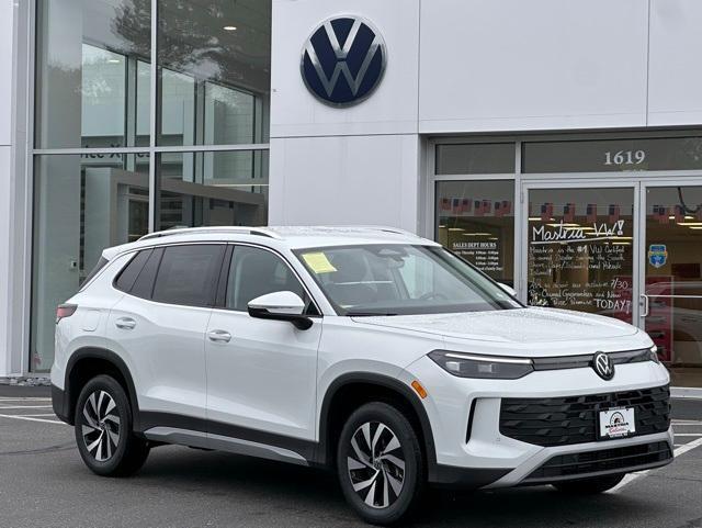 new 2025 Volkswagen Tiguan car, priced at $30,012