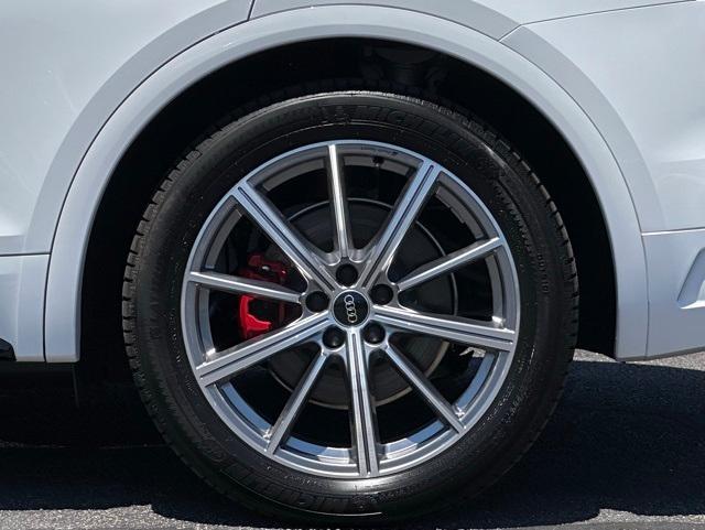 used 2024 Audi Q5 e car, priced at $49,891