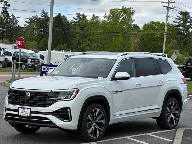new 2026 Volkswagen Atlas car, priced at $54,716