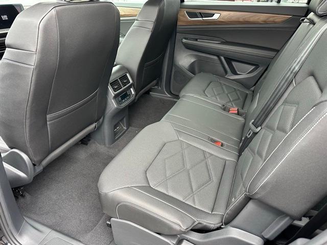 new 2026 Volkswagen Atlas car, priced at $41,041