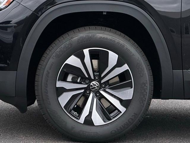 new 2026 Volkswagen Atlas car, priced at $41,041