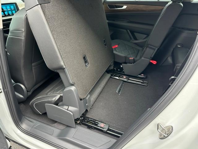new 2026 Volkswagen Atlas car, priced at $45,915