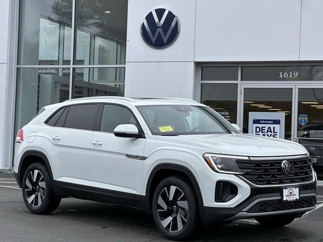 new 2025 Volkswagen Atlas Cross Sport car, priced at $43,439