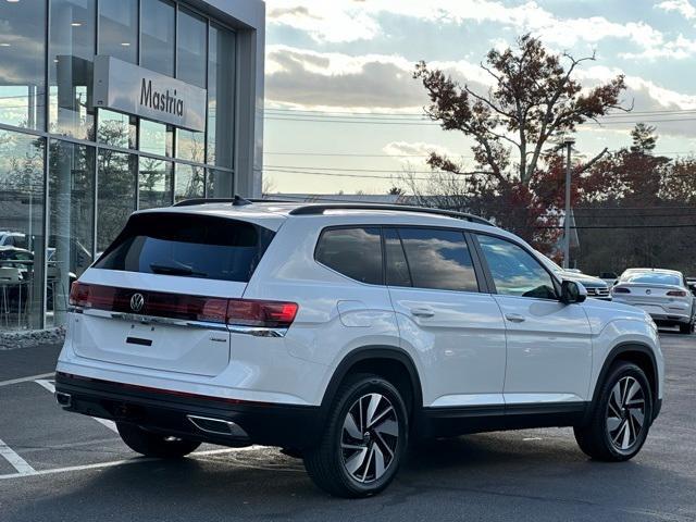 new 2024 Volkswagen Atlas car, priced at $39,493