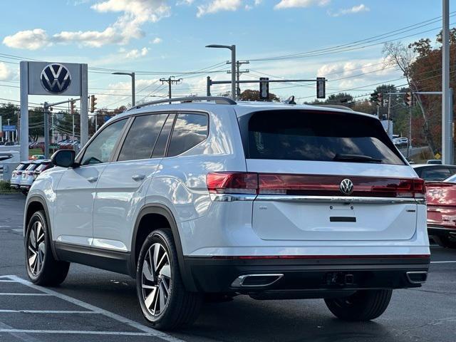 new 2024 Volkswagen Atlas car, priced at $39,493