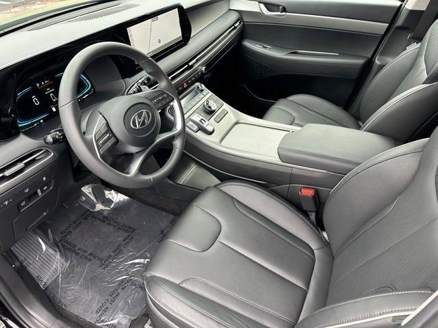 used 2025 Hyundai Palisade car, priced at $40,892
