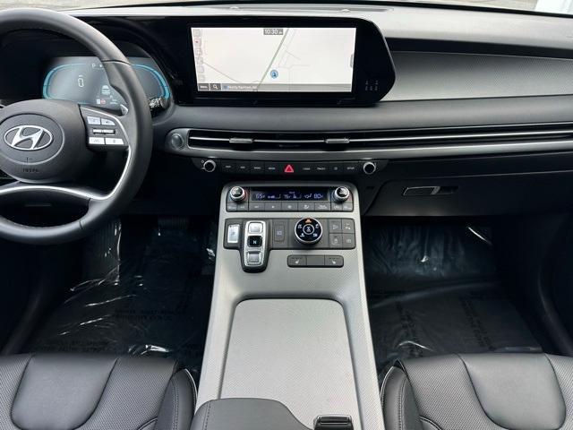 used 2025 Hyundai Palisade car, priced at $40,892