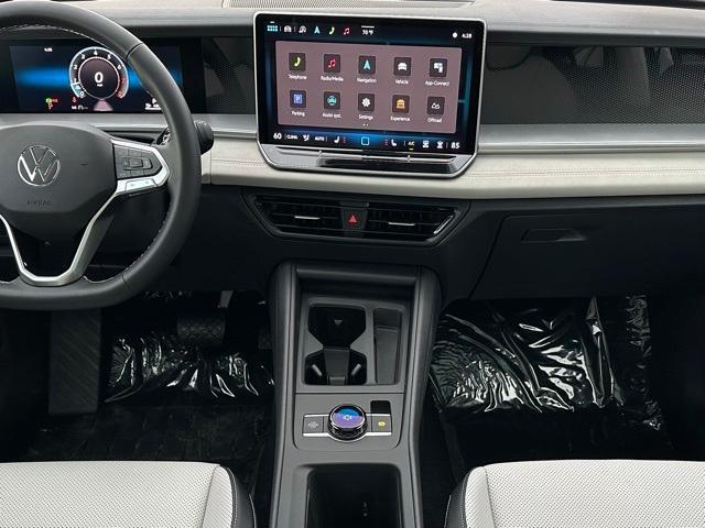 new 2025 Volkswagen Tiguan car, priced at $34,190