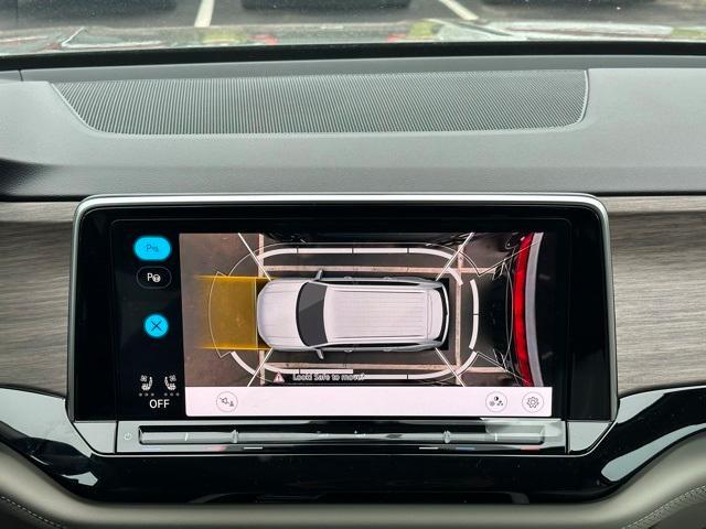 new 2026 Volkswagen Atlas car, priced at $53,681