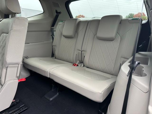 new 2026 Volkswagen Atlas car, priced at $53,681