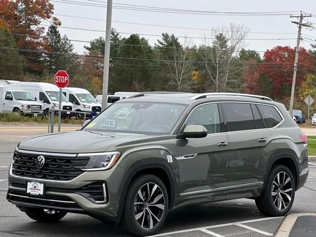 new 2026 Volkswagen Atlas car, priced at $53,681