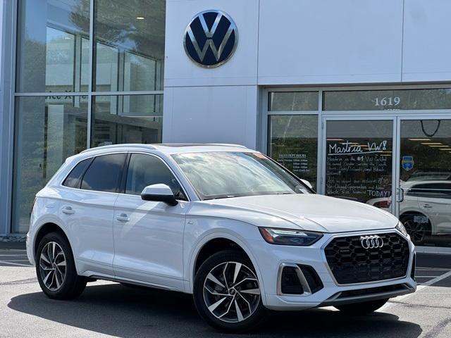 used 2022 Audi Q5 car, priced at $31,392