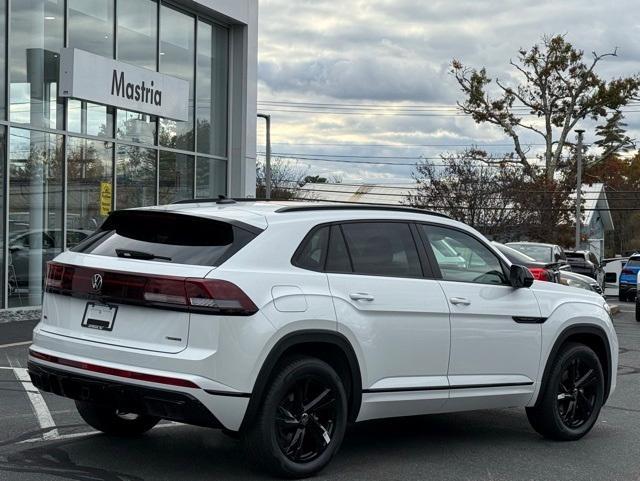 new 2026 Volkswagen Atlas Cross Sport car, priced at $50,542
