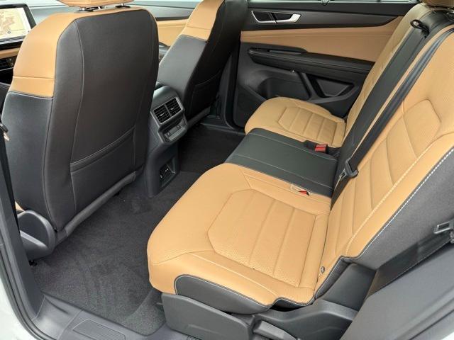 new 2026 Volkswagen Atlas Cross Sport car, priced at $50,542