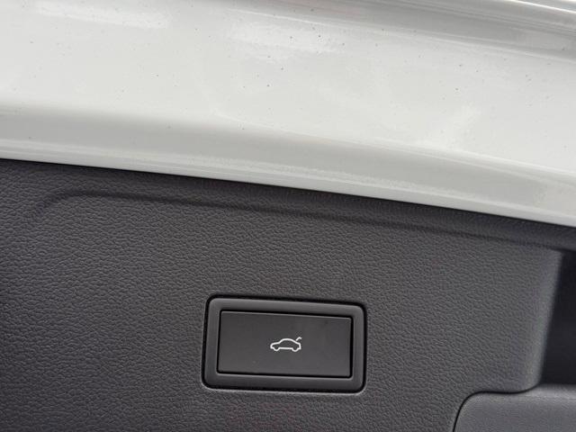 new 2026 Volkswagen Atlas Cross Sport car, priced at $50,542