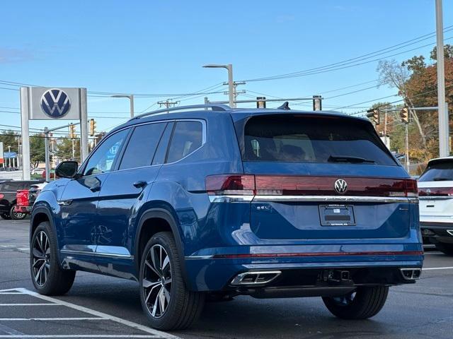 new 2025 Volkswagen Atlas car, priced at $52,336