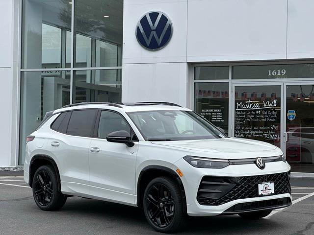 new 2025 Volkswagen Tiguan car, priced at $37,549