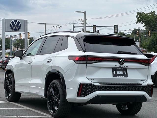 new 2025 Volkswagen Tiguan car, priced at $37,549