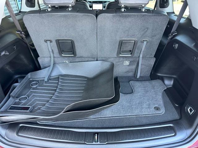 used 2024 Jeep Grand Cherokee L car, priced at $37,981