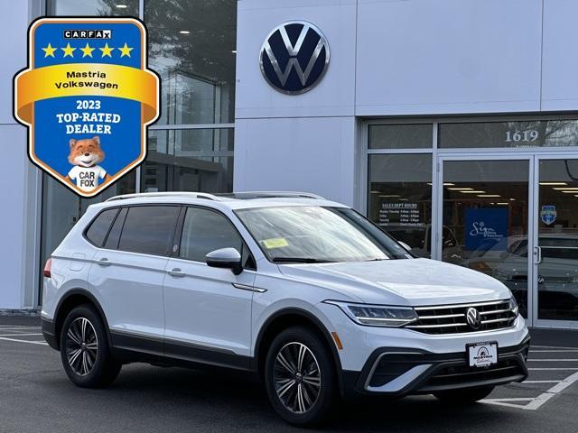 new 2024 Volkswagen Tiguan car, priced at $35,821