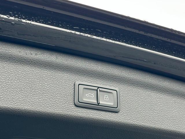 used 2024 Audi Q3 car, priced at $38,492
