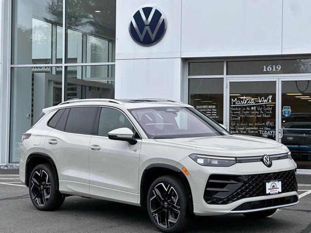 new 2026 Volkswagen Tiguan car, priced at $44,736