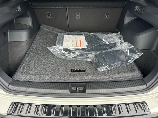 new 2026 Volkswagen Tiguan car, priced at $44,736