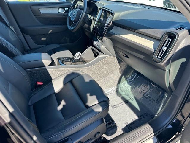 used 2025 Volvo XC40 car, priced at $34,982