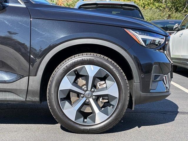used 2025 Volvo XC40 car, priced at $34,982