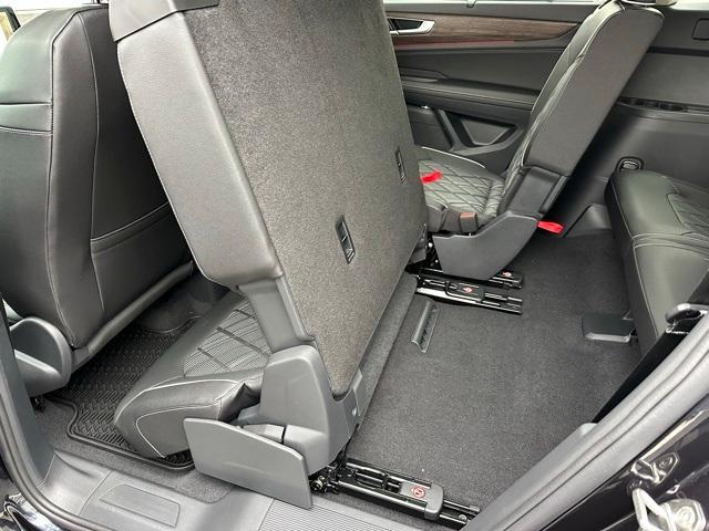 new 2026 Volkswagen Atlas car, priced at $53,681