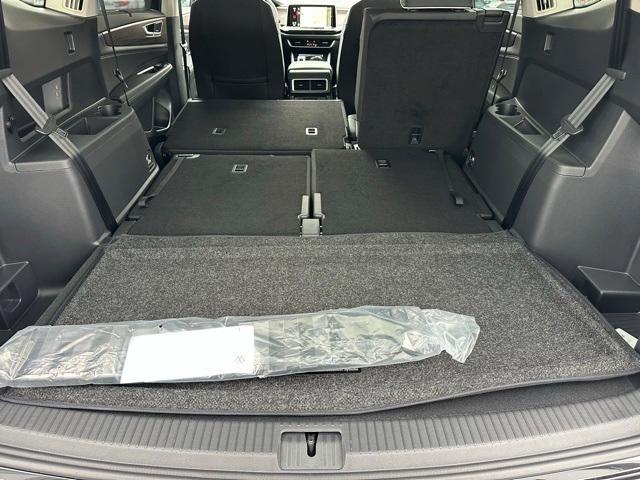 new 2026 Volkswagen Atlas car, priced at $53,681