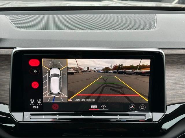 new 2026 Volkswagen Atlas car, priced at $53,681