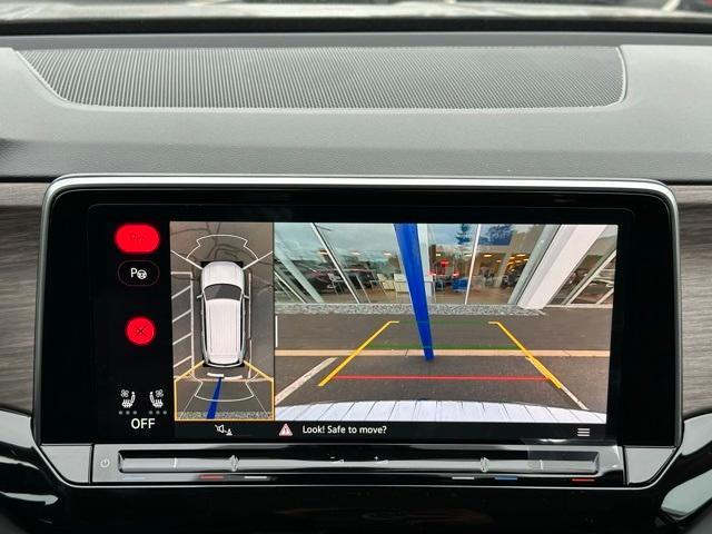 new 2026 Volkswagen Atlas car, priced at $53,681