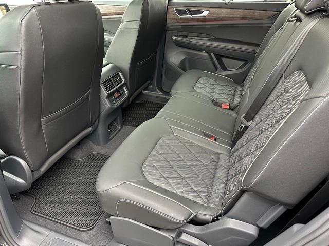 new 2026 Volkswagen Atlas car, priced at $53,681