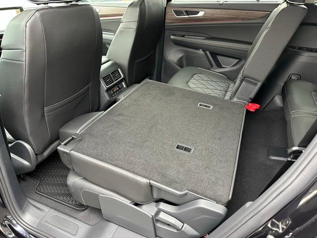 new 2026 Volkswagen Atlas car, priced at $53,681