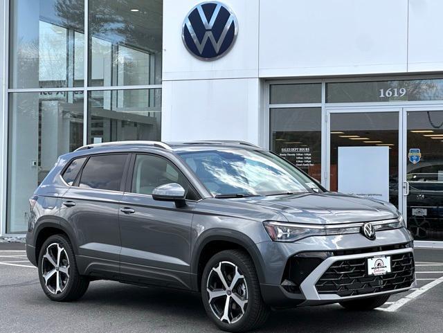 new 2025 Volkswagen Taos car, priced at $36,008